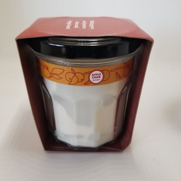 Mrs. Meyer's Clean Day Apple Cider Scented Soy Candle - Picture 2 of 4